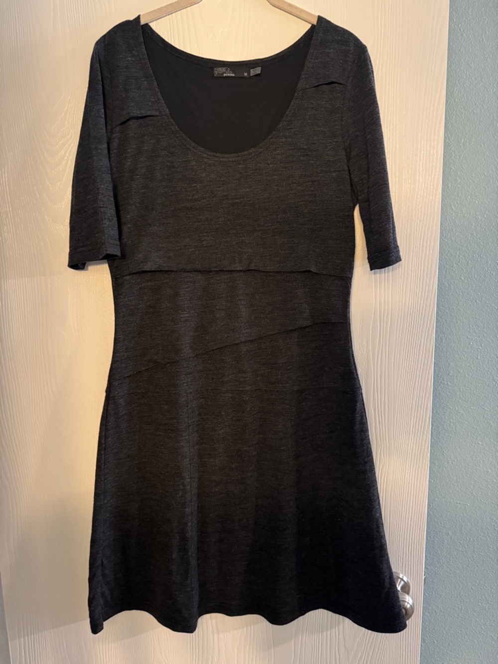 Prana Women’s Grey Wool Blend Dress Size Medium Like New